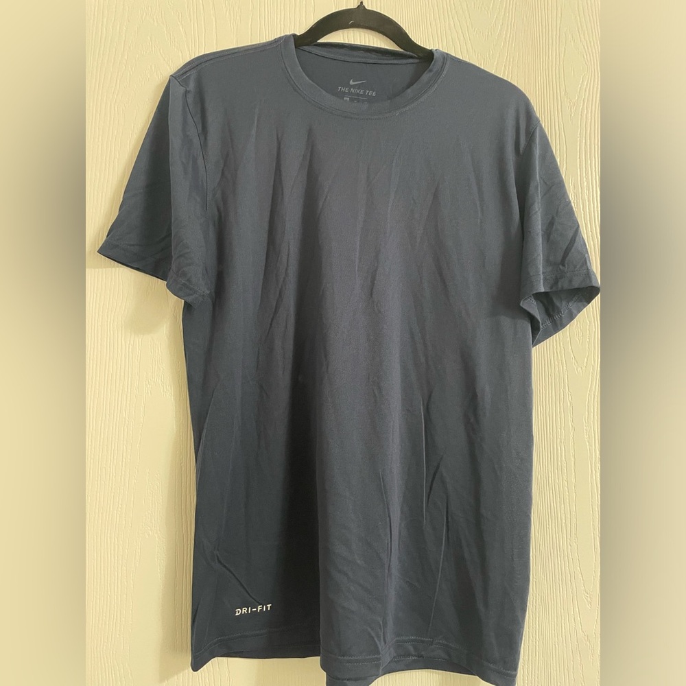 Nike DriFit Men’s Blue Shirt